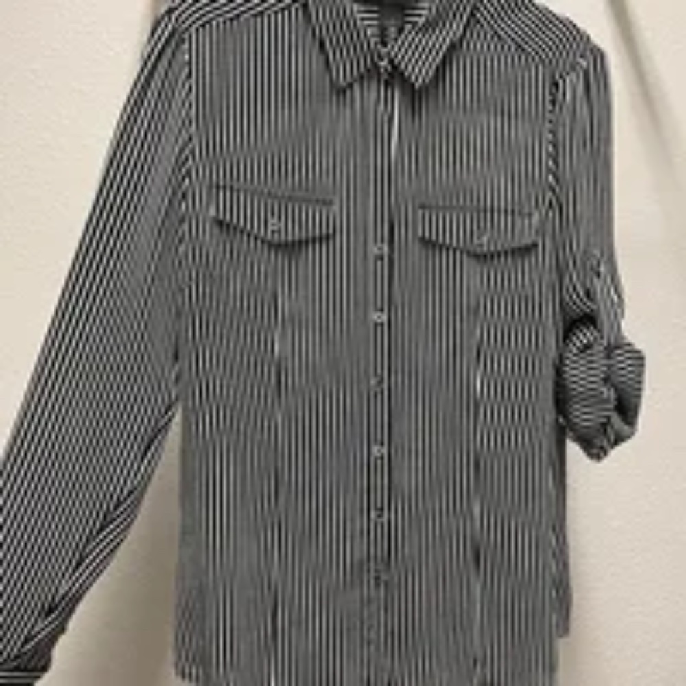 White House Black Market Blouse Size 8